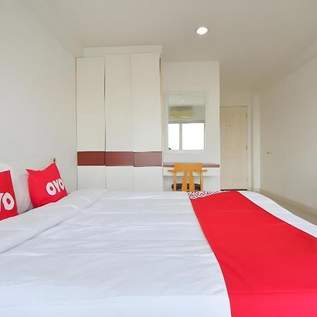 Super Oyo 498 Ladawan Villa Bangkok Zewnętrze zdjęcie