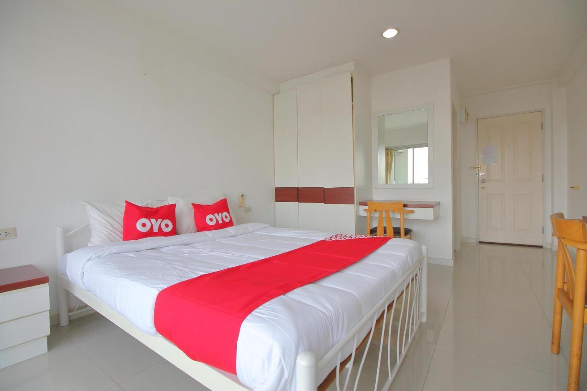 Super Oyo 498 Ladawan Villa Bangkok Zewnętrze zdjęcie