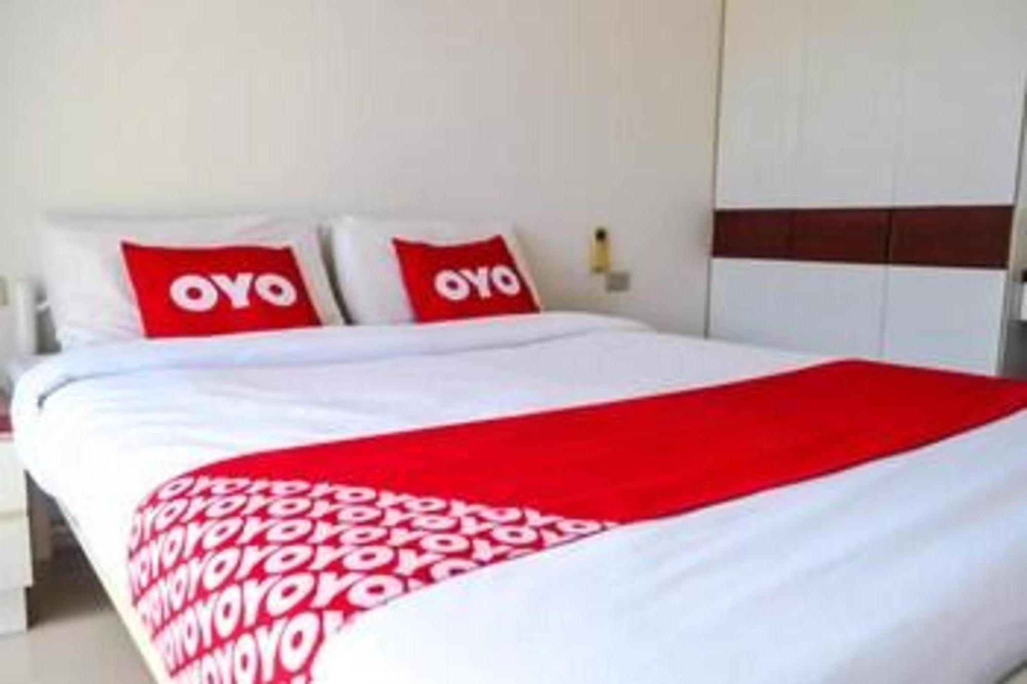 Super Oyo 498 Ladawan Villa Bangkok Zewnętrze zdjęcie