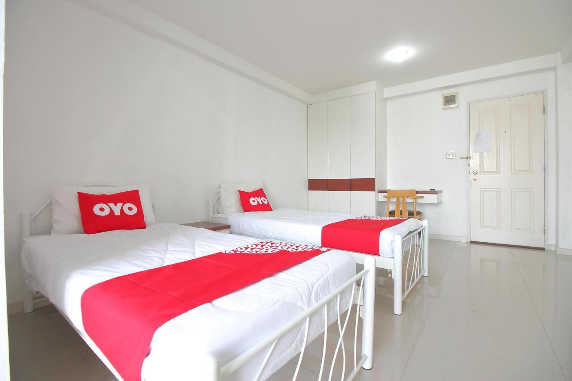 Super Oyo 498 Ladawan Villa Bangkok Zewnętrze zdjęcie